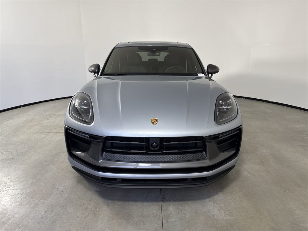 2026 Porsche Macan T