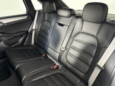 2026 Porsche Macan T