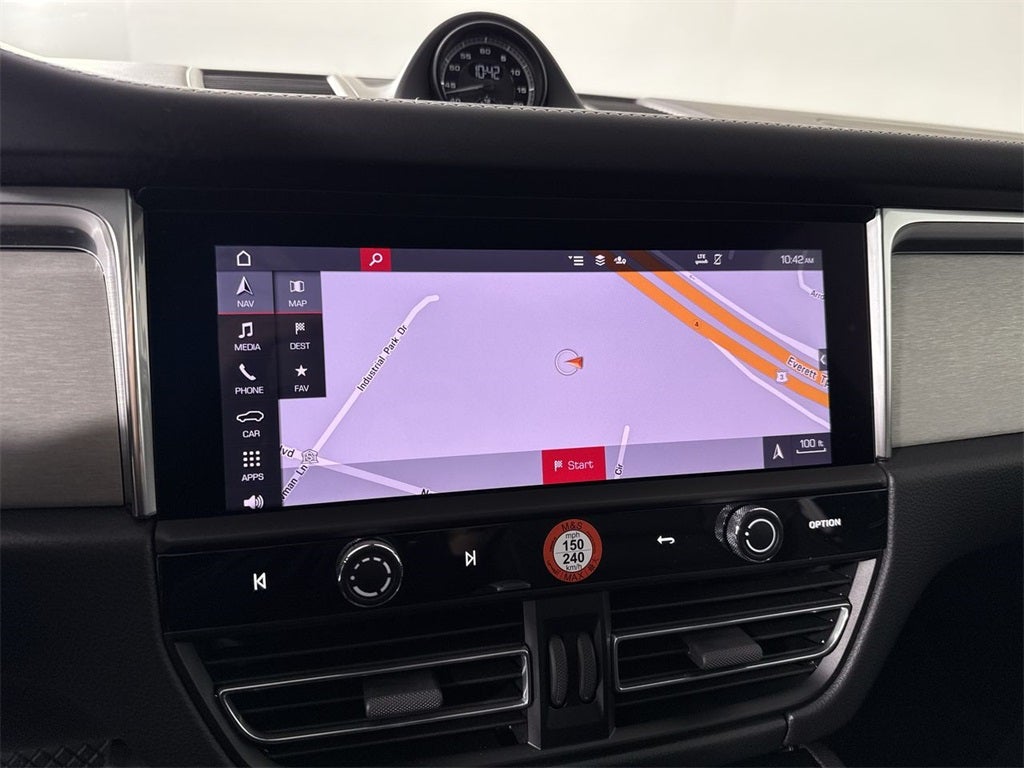 2026 Porsche Macan T