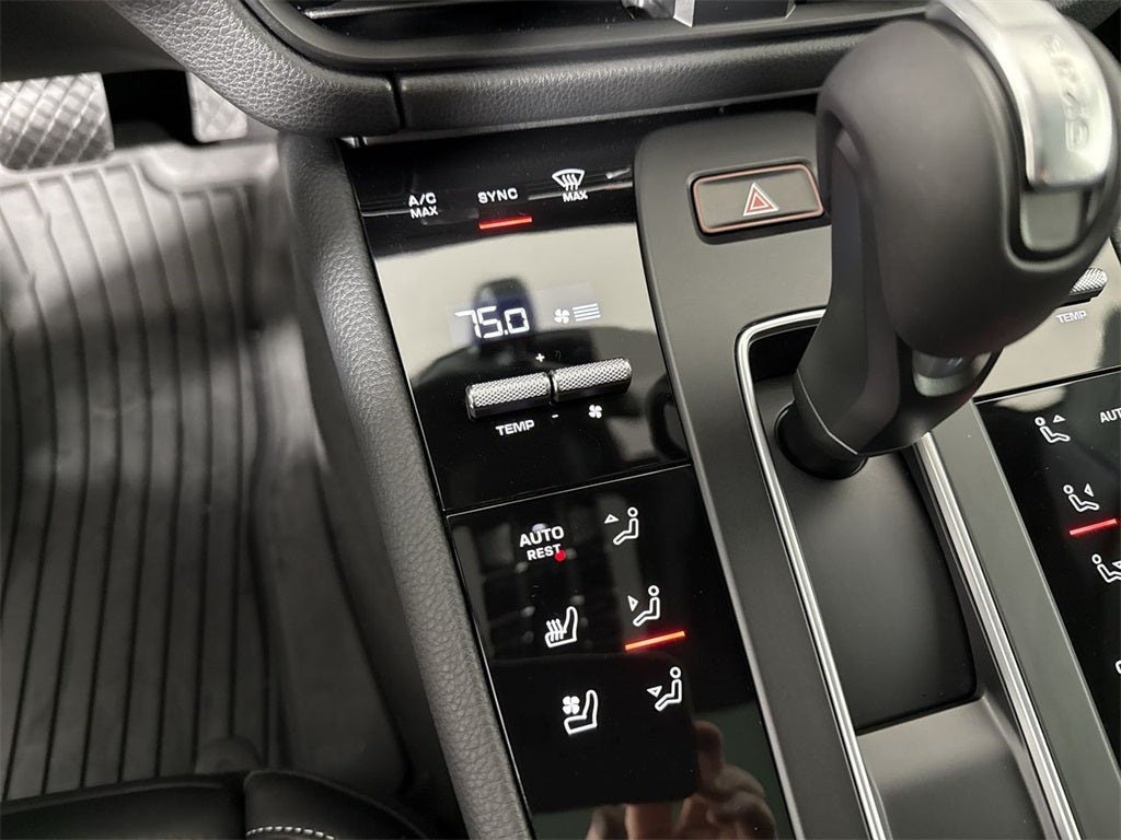 2026 Porsche Macan T