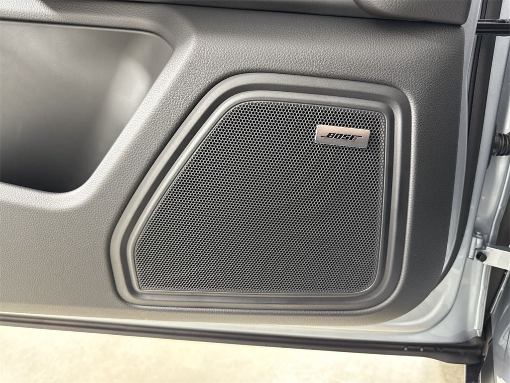 2026 Porsche Macan T