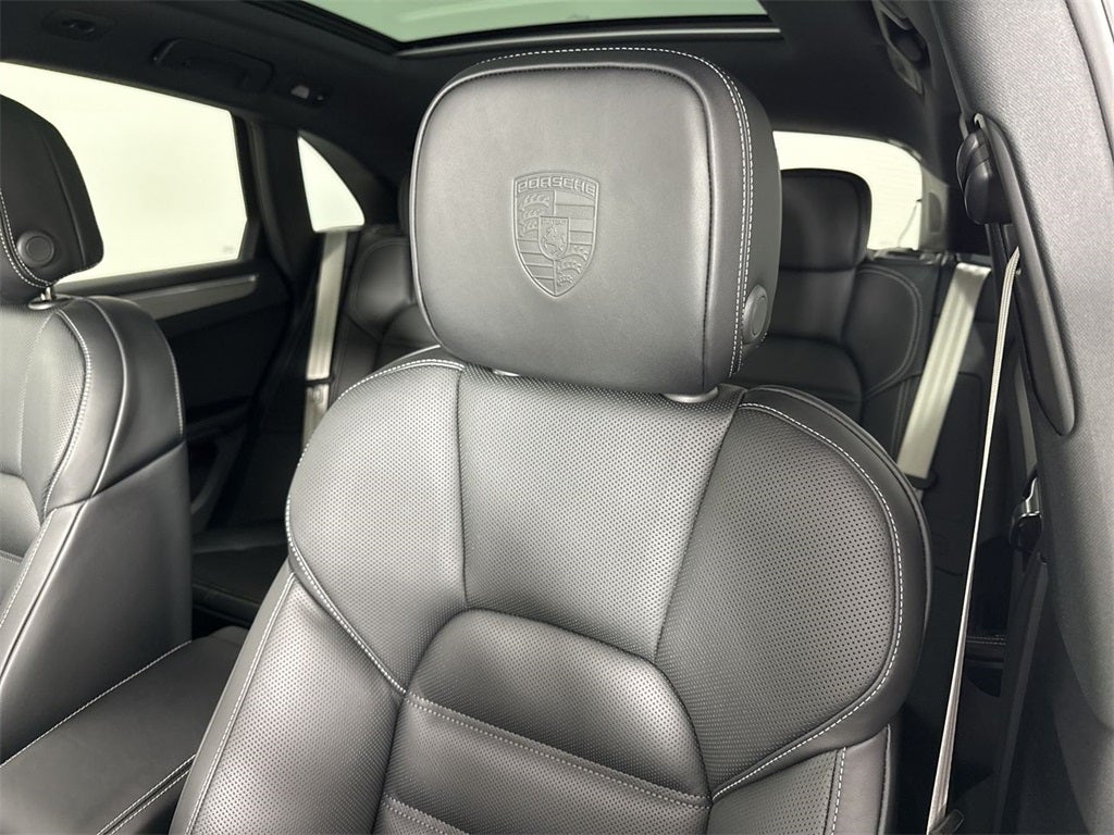 2026 Porsche Macan T