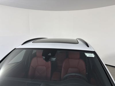 2026 Porsche Macan Macan T