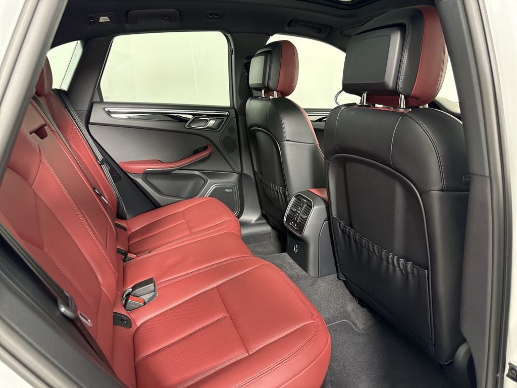2026 Porsche Macan Macan T