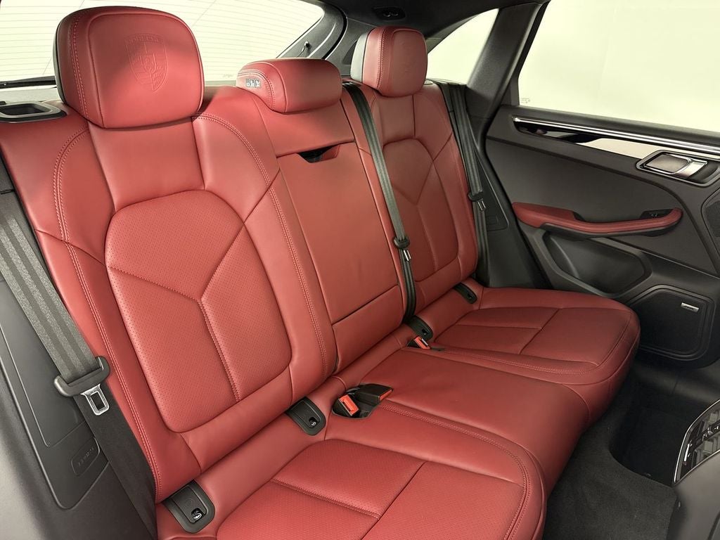 2026 Porsche Macan Macan T