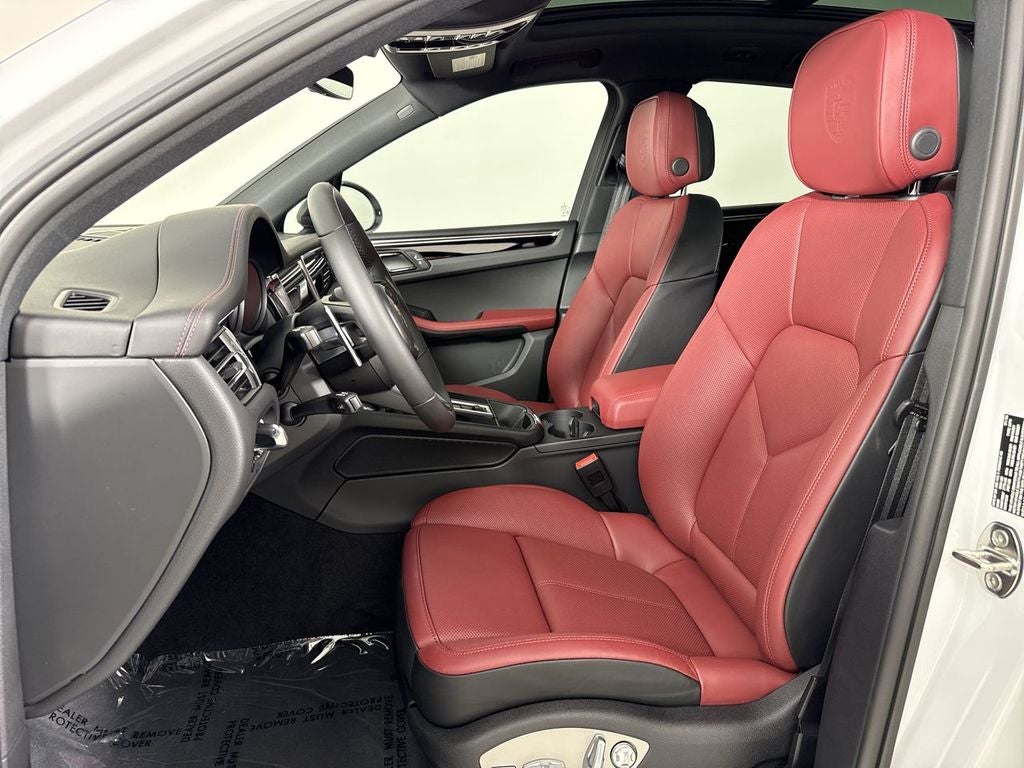 2026 Porsche Macan Macan T