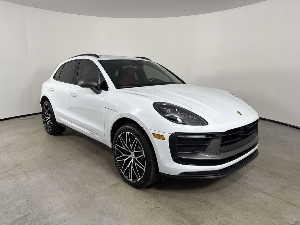 2026 Porsche Macan Macan T
