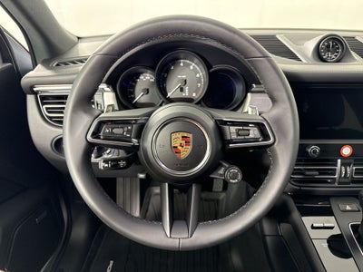 2026 Porsche Macan AWD