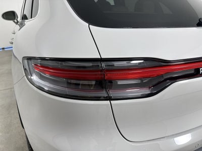 2026 Porsche Macan AWD