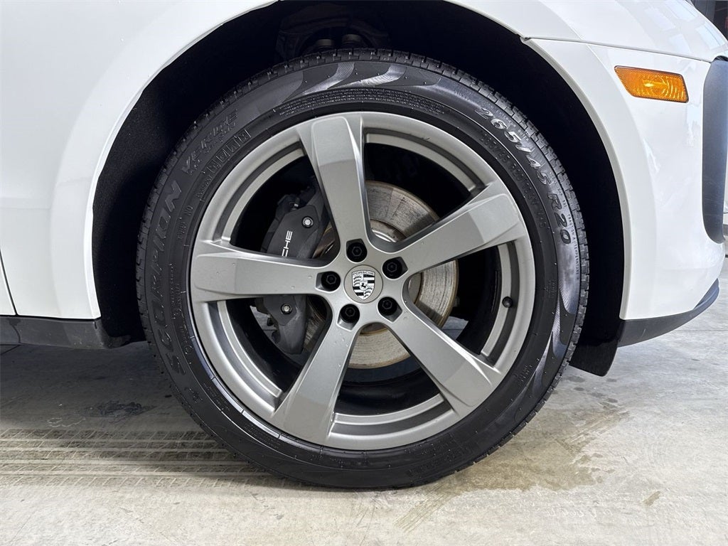 2023 Porsche Macan AWD