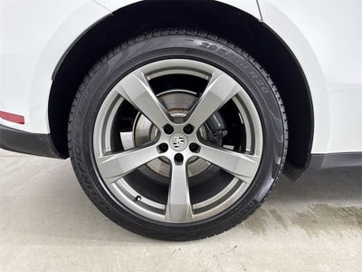 2023 Porsche Macan AWD