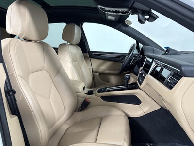 2023 Porsche Macan AWD