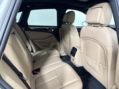 2023 Porsche Macan AWD