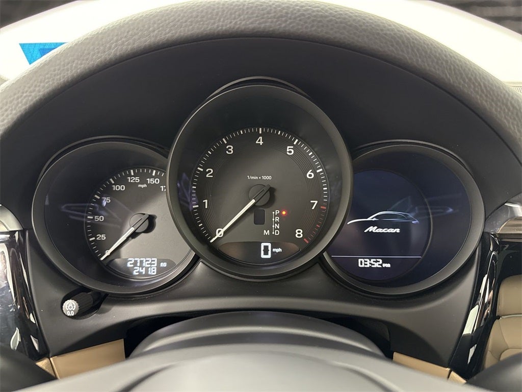 2023 Porsche Macan AWD