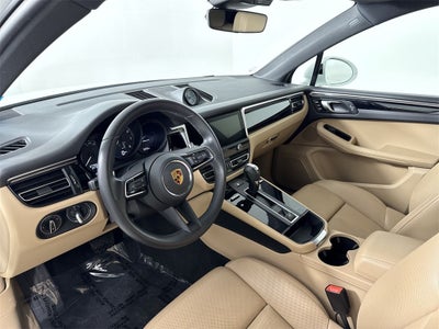 2023 Porsche Macan AWD