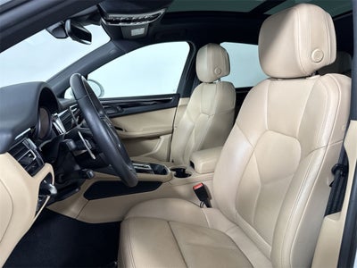 2023 Porsche Macan AWD