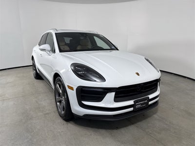 2023 Porsche Macan AWD