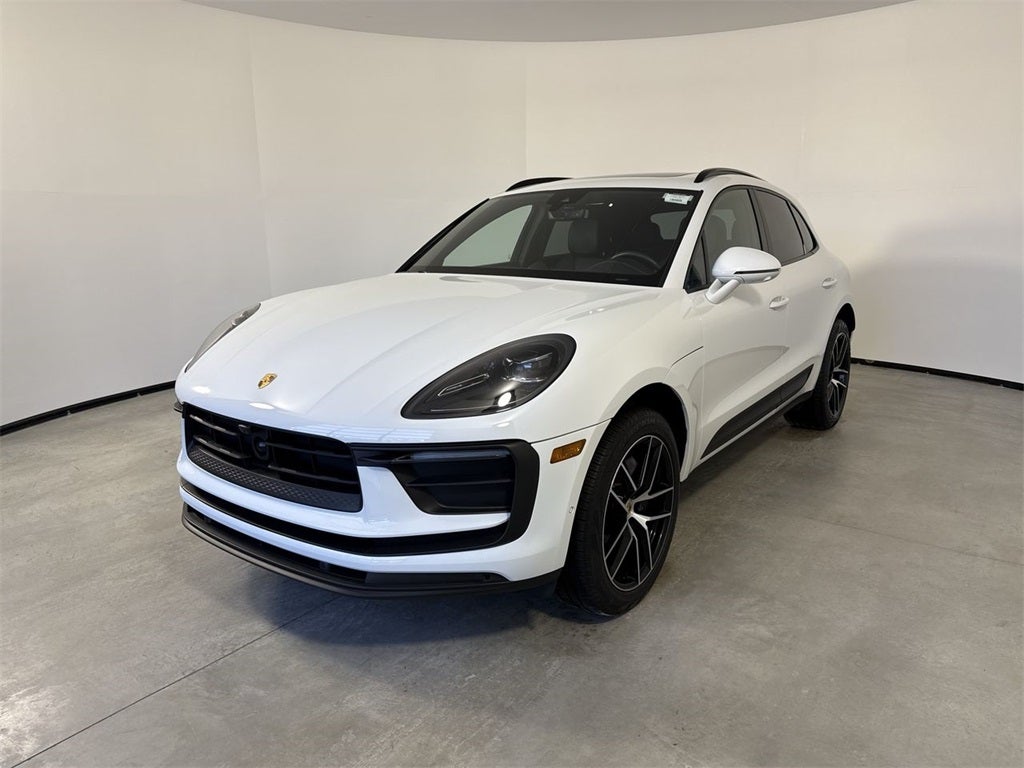 2024 Porsche Macan T