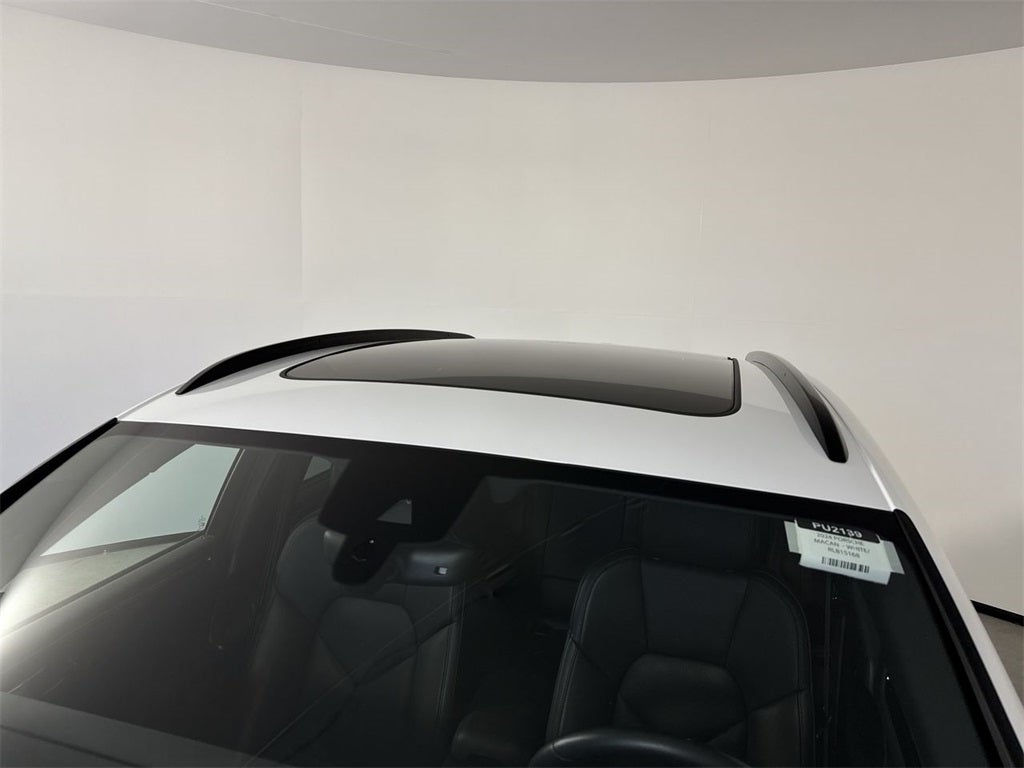 2024 Porsche Macan T