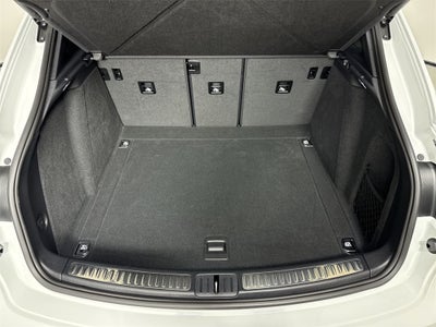 2024 Porsche Macan T