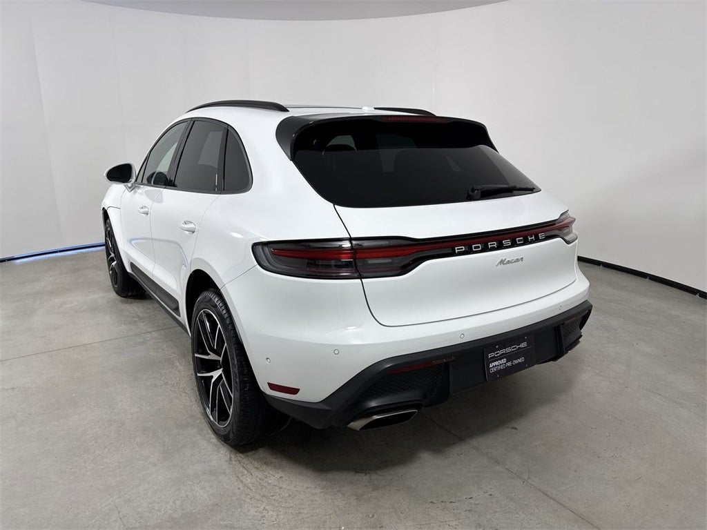 2024 Porsche Macan T