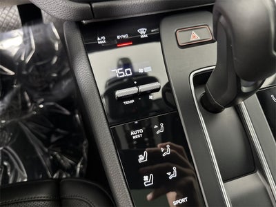 2024 Porsche Macan T