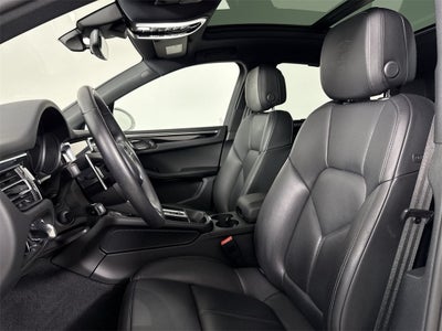 2024 Porsche Macan T