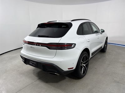 2024 Porsche Macan T
