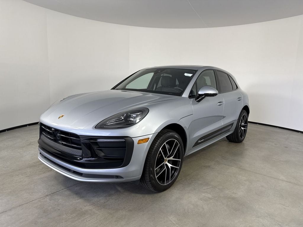 2024 Porsche Macan AWD