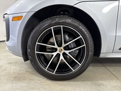 2024 Porsche Macan AWD