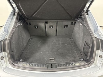 2024 Porsche Macan AWD