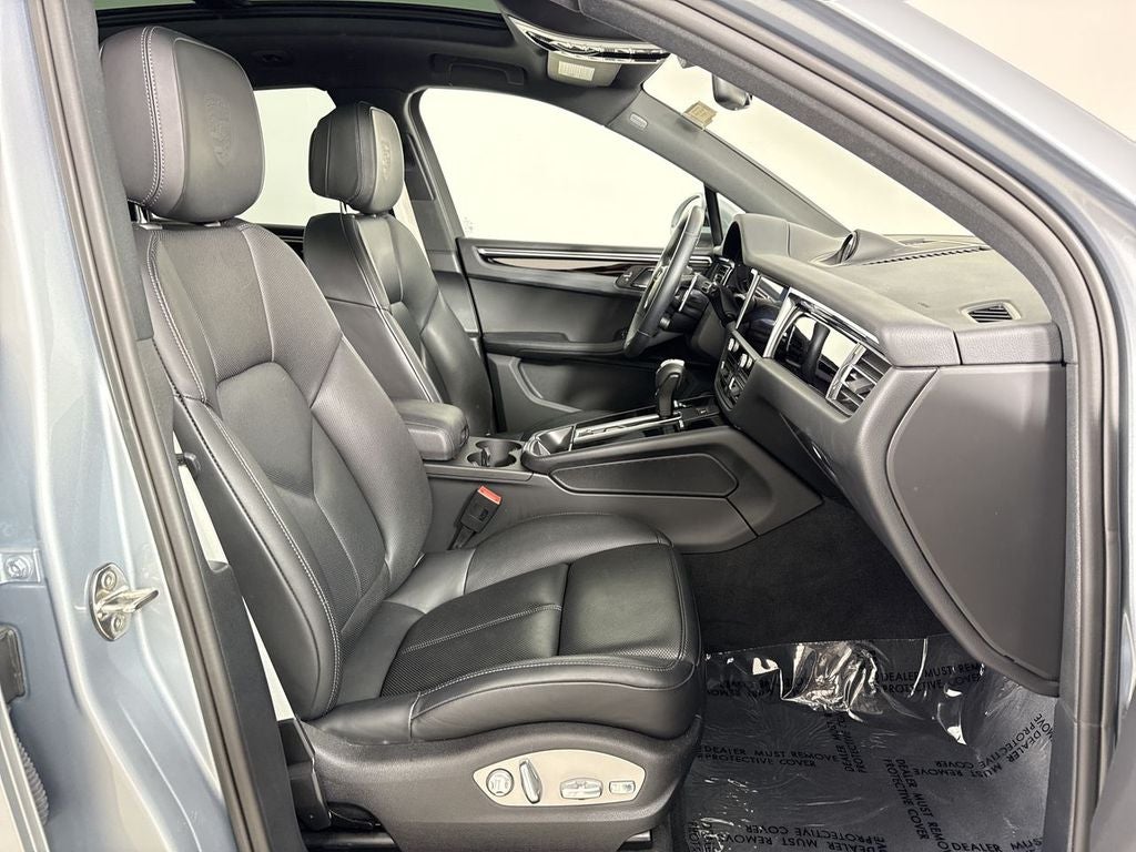 2024 Porsche Macan AWD