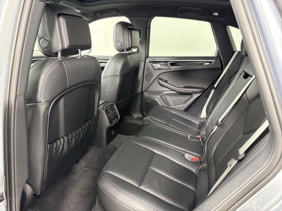 2024 Porsche Macan AWD