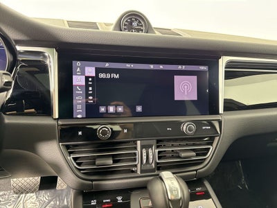 2024 Porsche Macan AWD