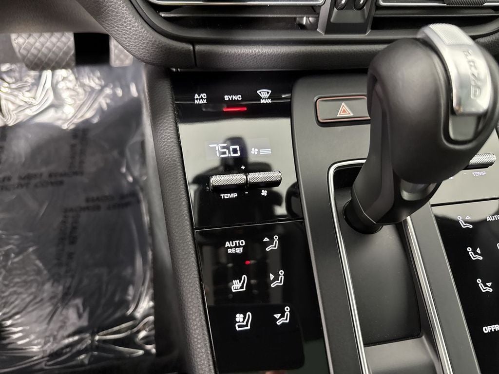2024 Porsche Macan AWD