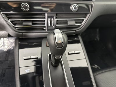 2024 Porsche Macan AWD