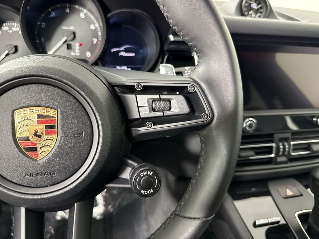 2024 Porsche Macan AWD