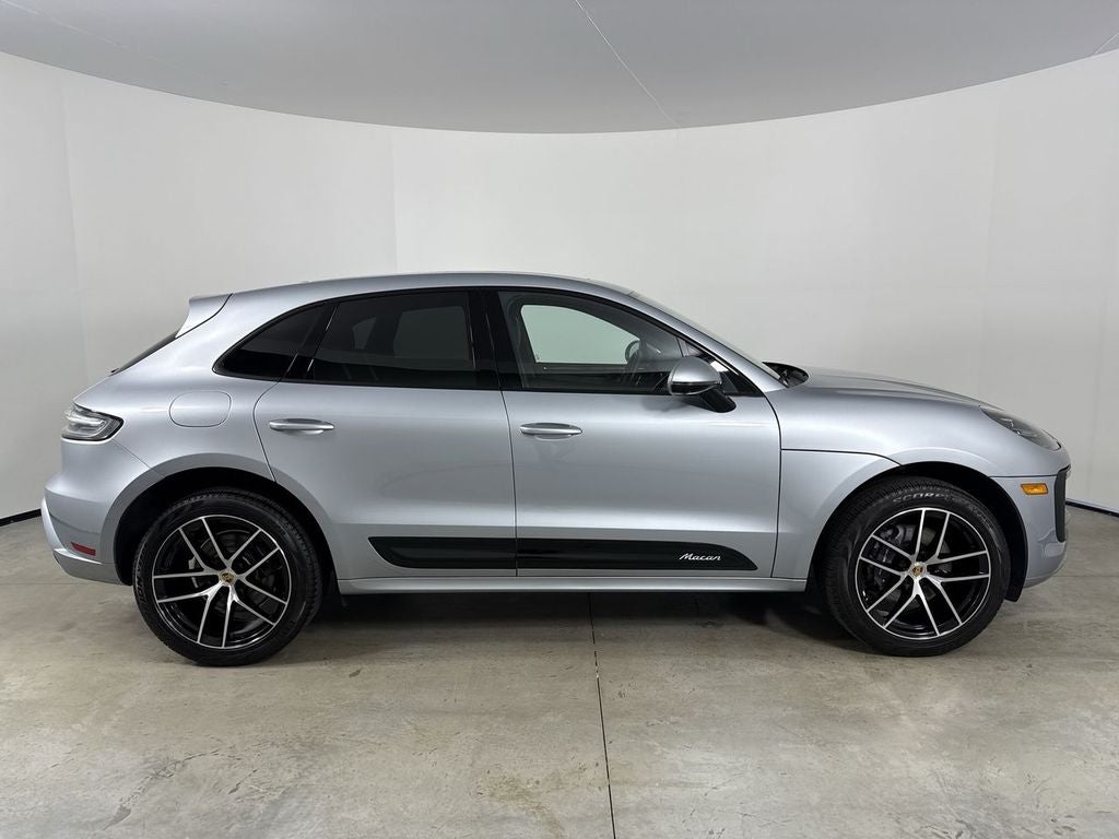 2024 Porsche Macan AWD