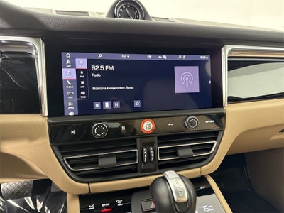 2025 Porsche Macan AWD