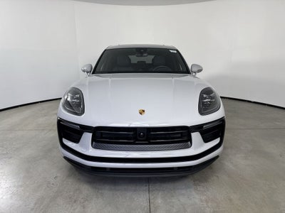 2025 Porsche Macan AWD