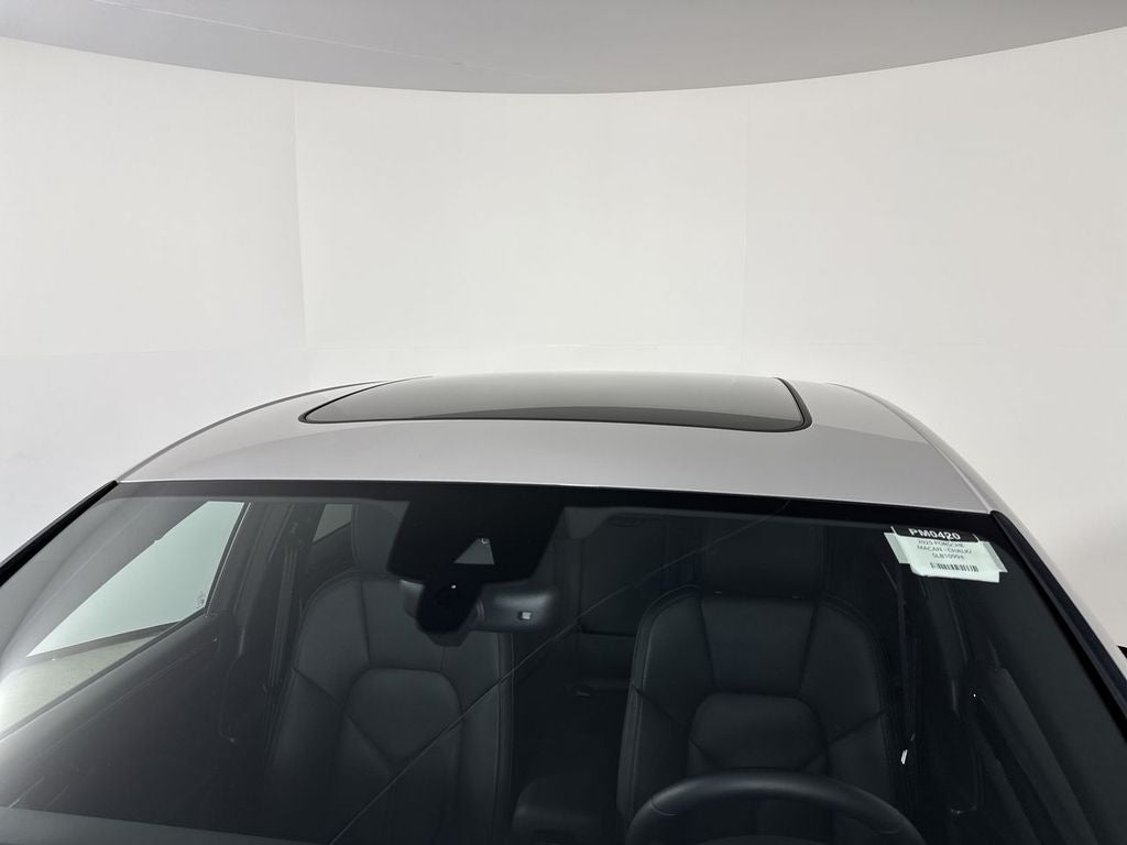 2025 Porsche Macan AWD