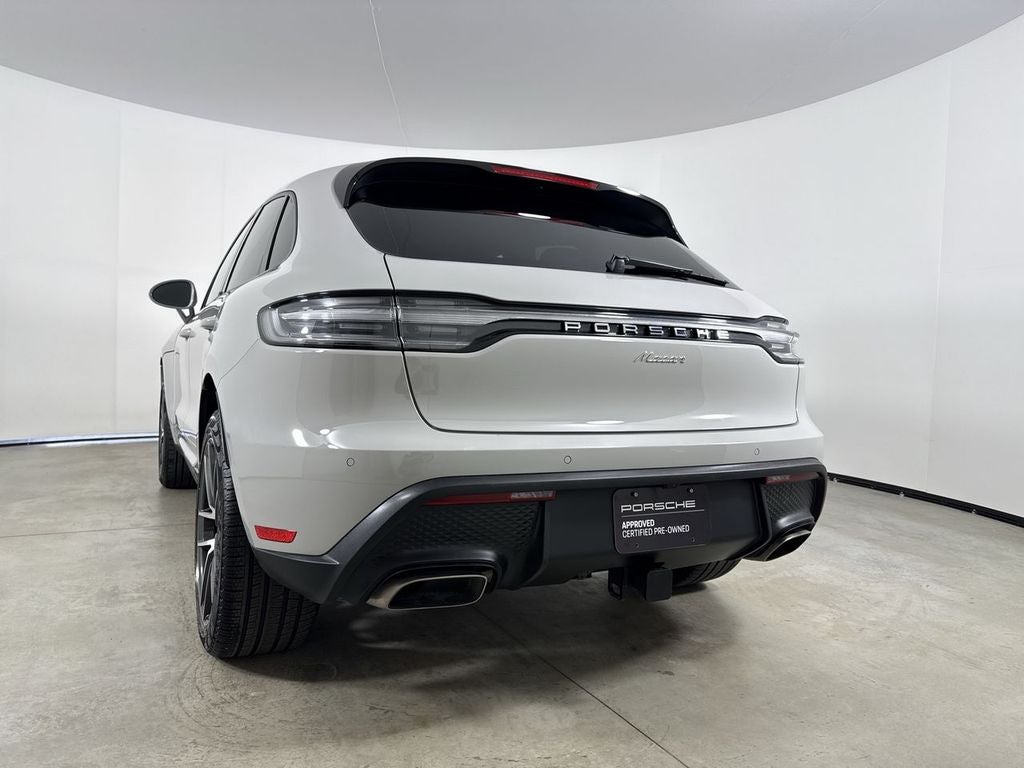 2025 Porsche Macan AWD