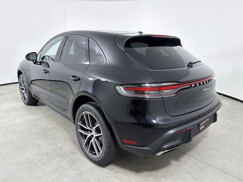 2026 Porsche Macan AWD