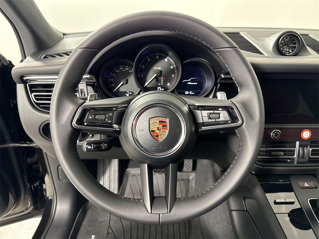 2026 Porsche Macan AWD