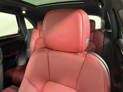 2026 Porsche Macan AWD