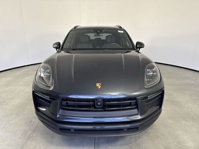 2026 Porsche Macan AWD