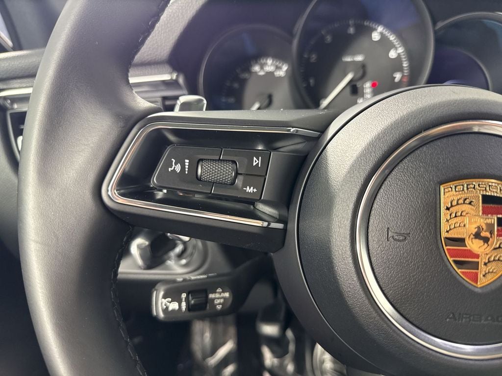 2026 Porsche Macan AWD