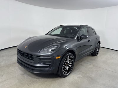 2026 Porsche Macan AWD