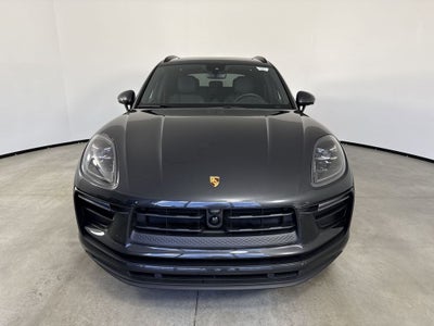 2026 Porsche Macan AWD
