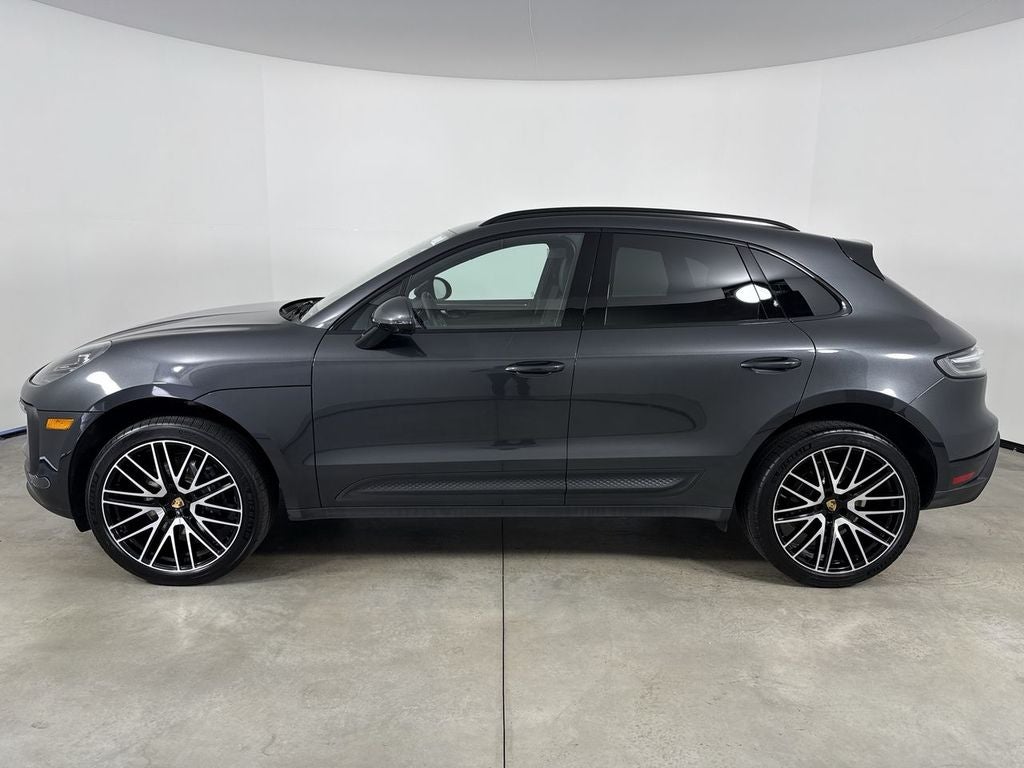 2026 Porsche Macan AWD